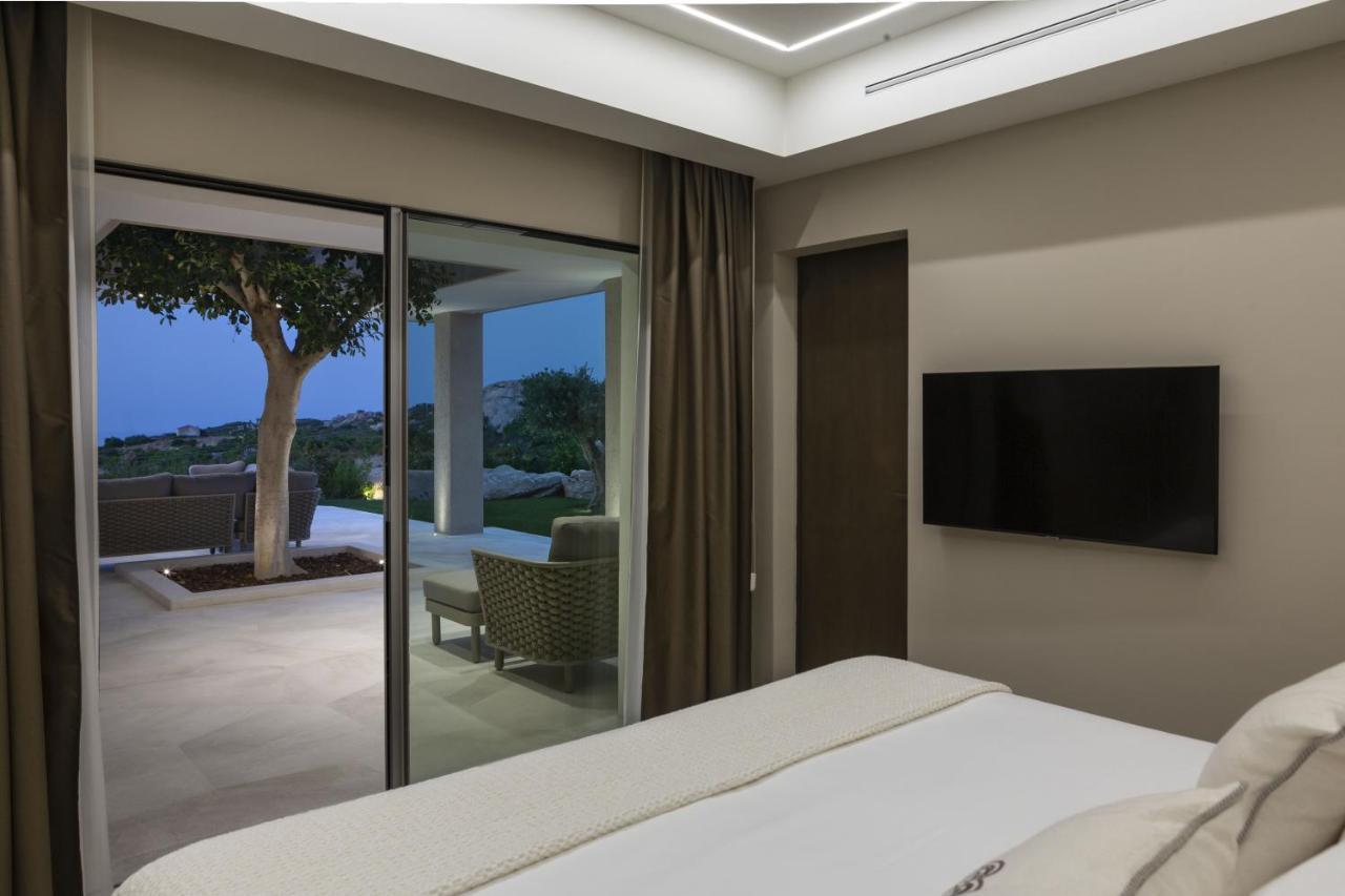 קניגיונה Hotel Li Finistreddi מראה חיצוני תמונה