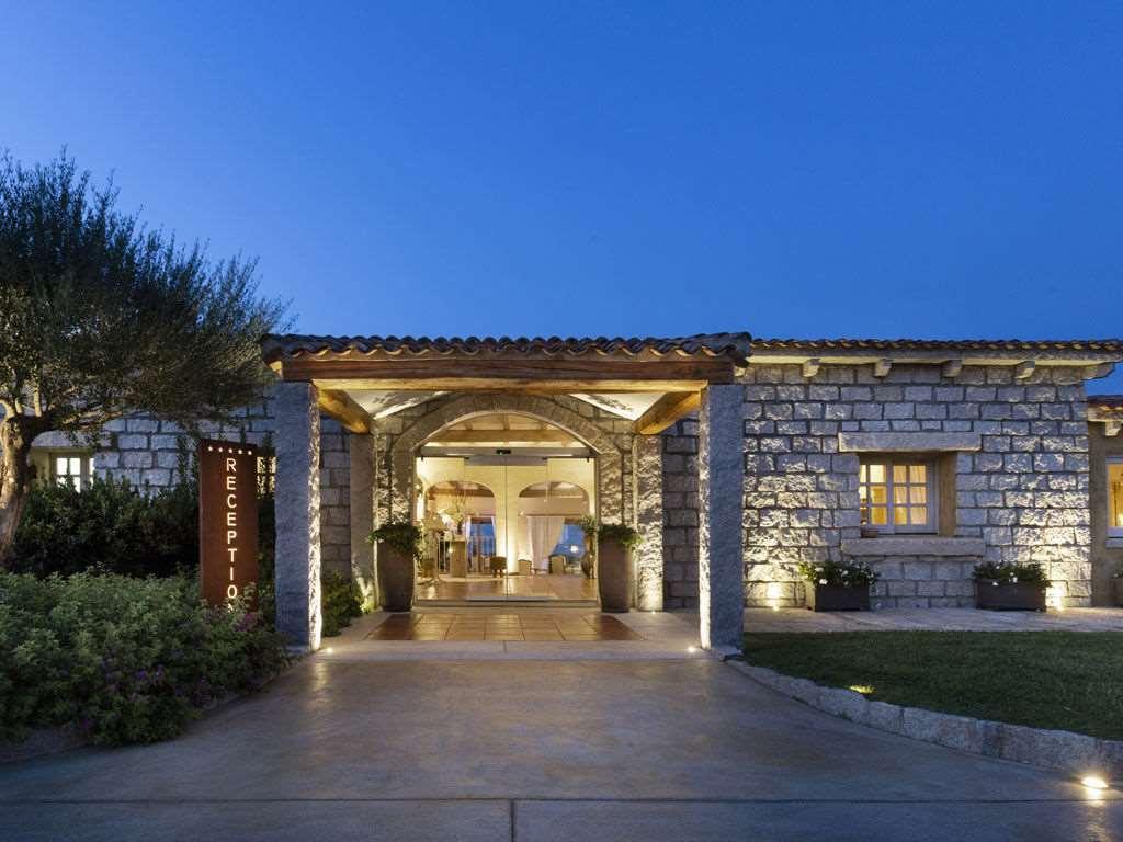 קניגיונה Hotel Li Finistreddi מראה חיצוני תמונה